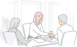 女性が商談をしている