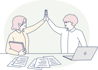 ハイタッチをしている女性